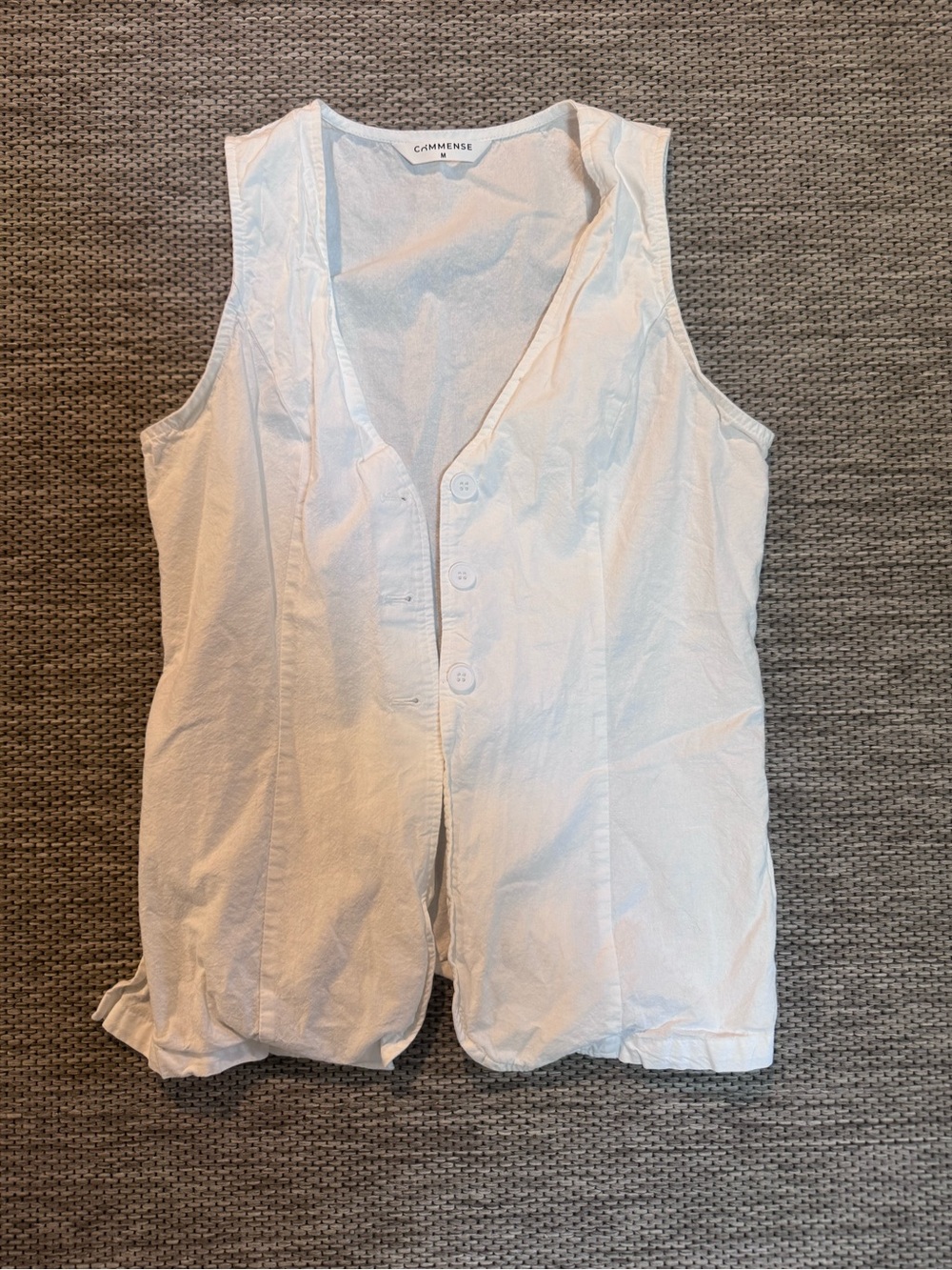 Commence White Button-Front Sleeveless Shirt Vest